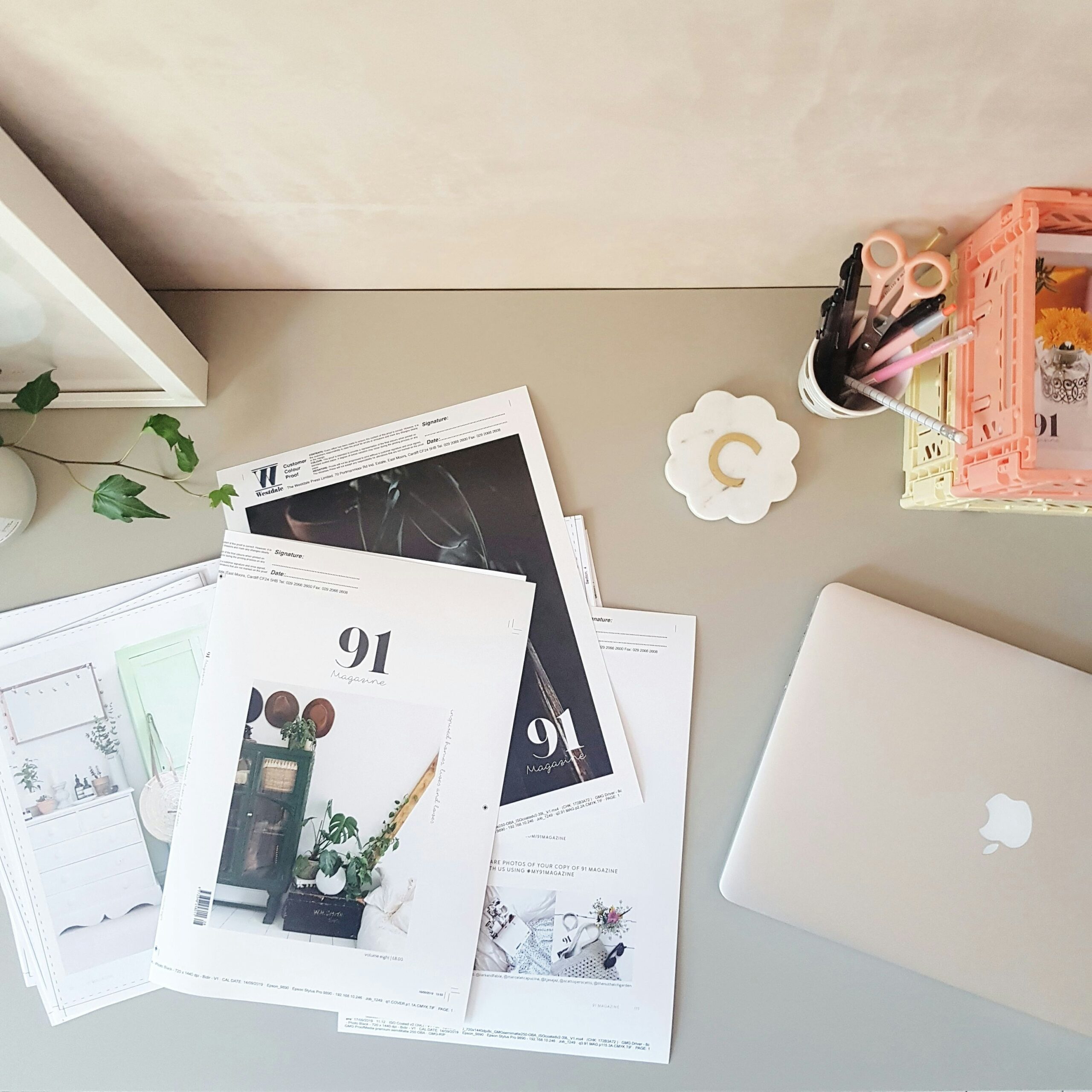 Hello World Featured Image